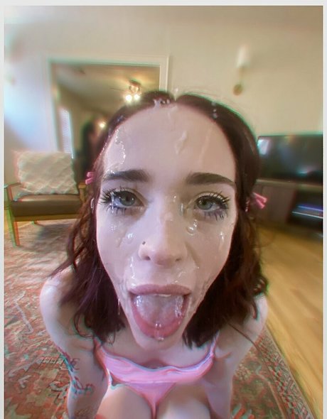 Zoeybrooks model art image