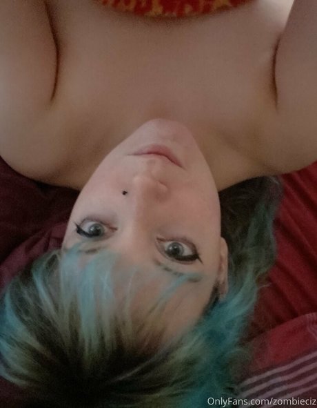 zombieciz hd actress photos