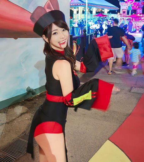 Zoeso perfect model image