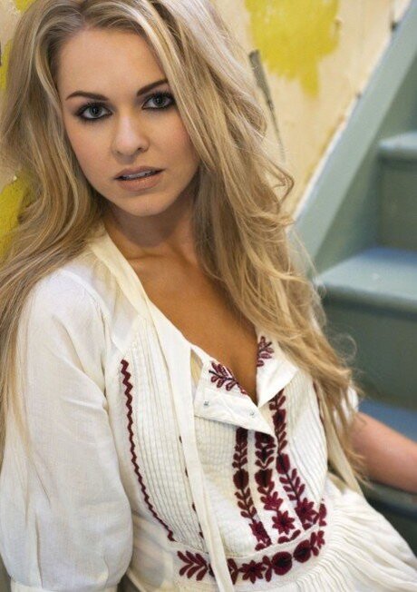 Zoe Salmon nice model picture