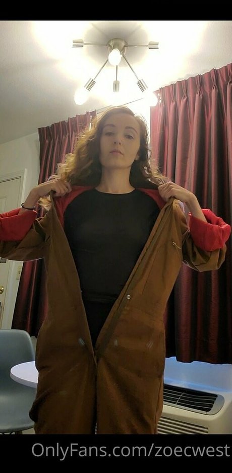 zoesfrenchpress high quality actress photos