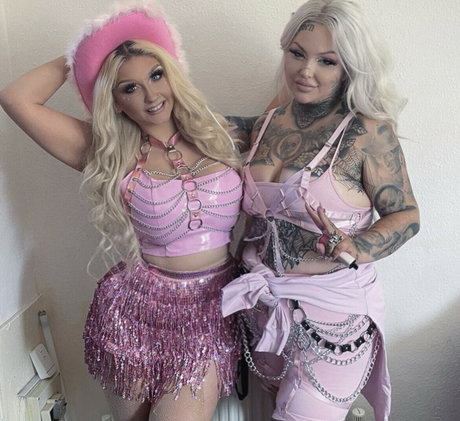 zoemelissamae pornstar naked pics