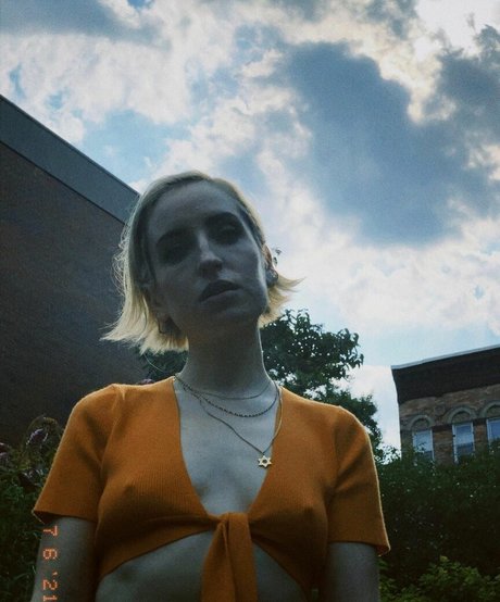 Zoe Lister Jones pornstar xxx photo