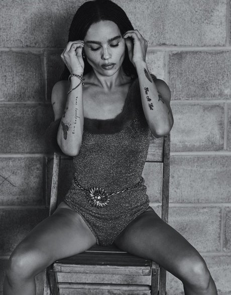 Zoe Kravitz model high quality photo