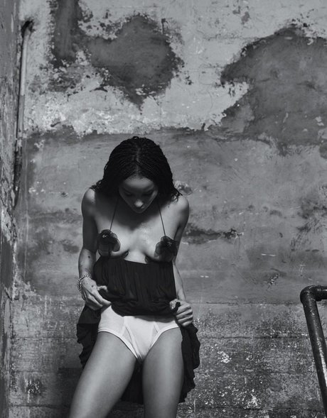 Zoe Kravitz nice star pic