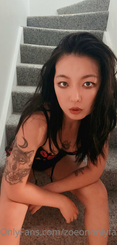 zoeononlyfans pornstar perfect picture