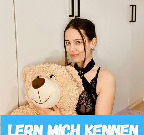 zoenafree best actress galleries