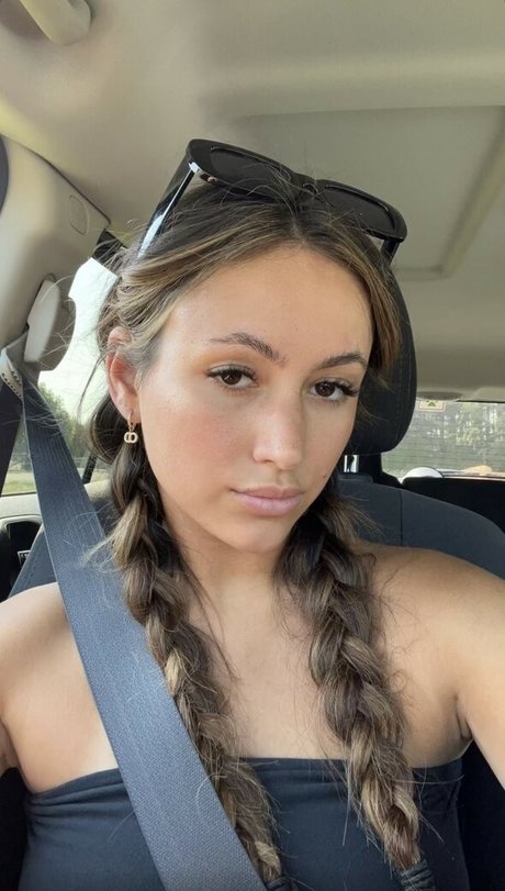 Zoe Fergurson erotic star pic