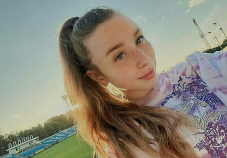 zoe cox hot pornstar galleries