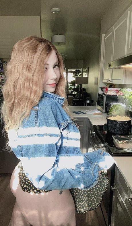 ZoeCatfu pornstar sex image