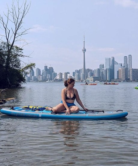 Zoe Bishop best star picture