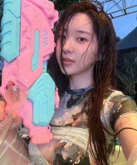 Zenny high quality pornstar pics