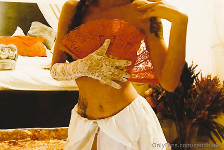 zenobia92 pornstar adult pictures