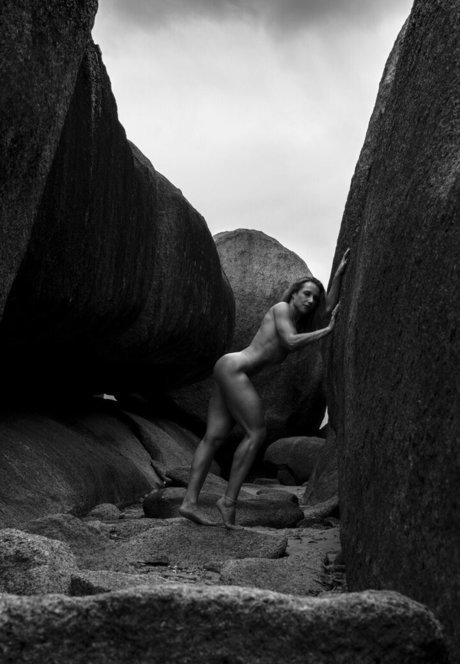 Aline Hirth sex actress img