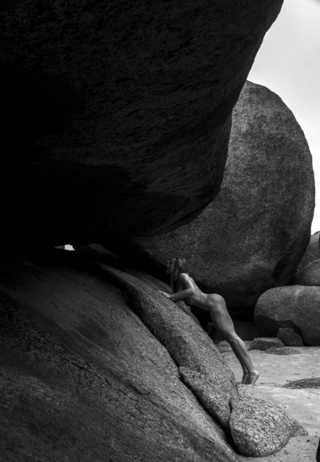 Aline Hirth star erotic images