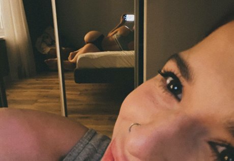 shulyyyyyy model perfect img