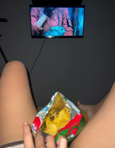 shulyyyyyy perfect model photos