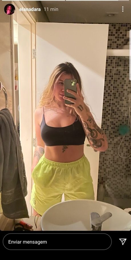 Elana Dara sex actress image