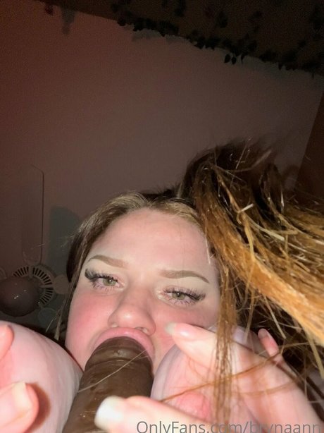 Brynaann high quality model pics