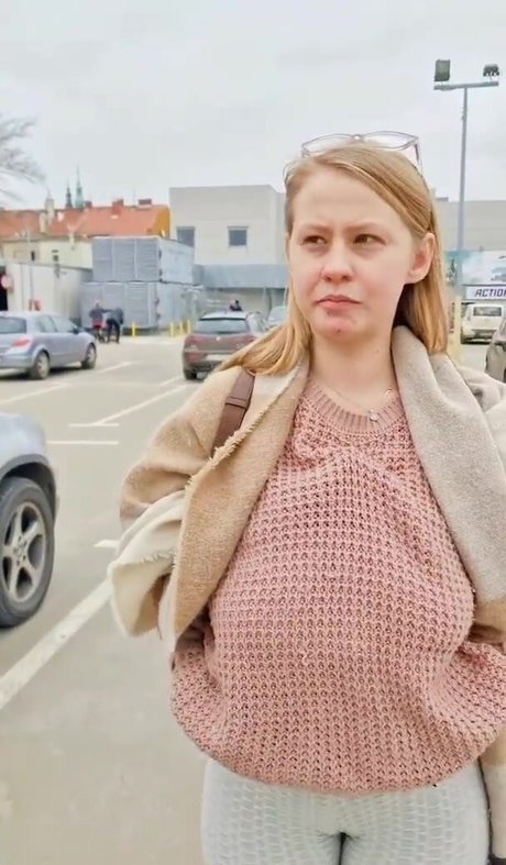 Pola Rainbow pornographic star pics