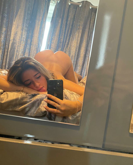 Chloe Allen nude pornstar pic