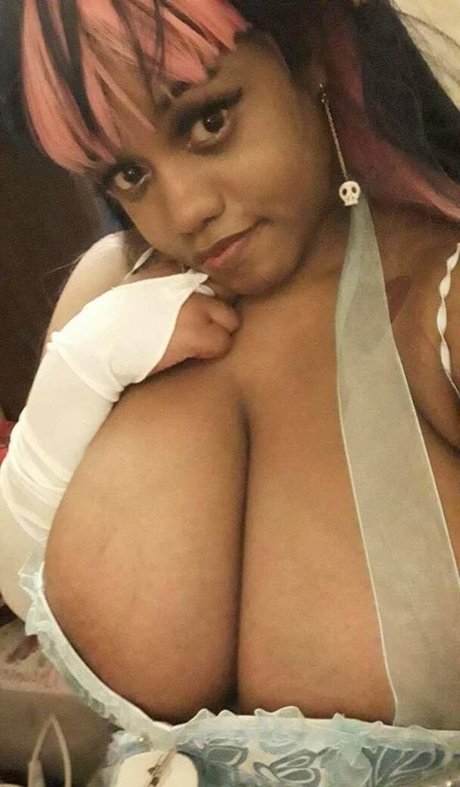 farrismaiden model hot picture