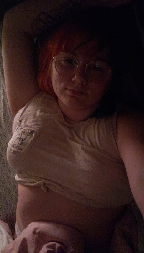 peachykeenstine22 perfect star photos