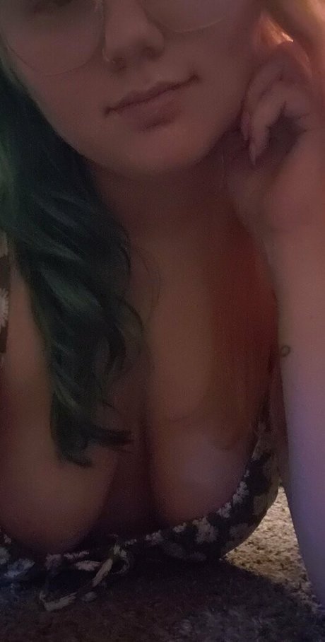 peachykeenstine22 actress archive