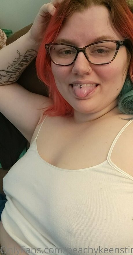 peachykeenstine22 pornstar sex photos