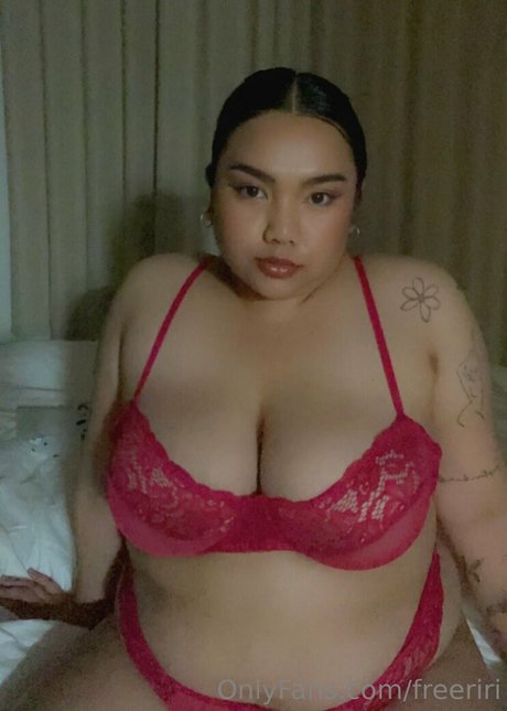 freeriri naked actress gallery