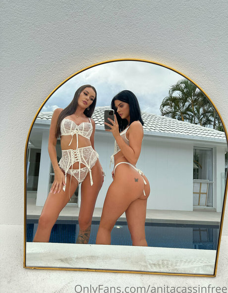 anitacassinfree pornstar adult photos
