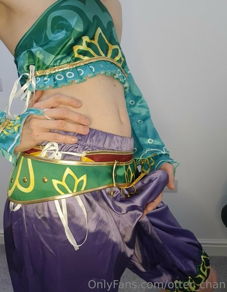 otter chan pornographic model pictures