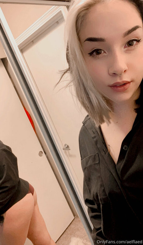 aelflaed pretty pornstar picture