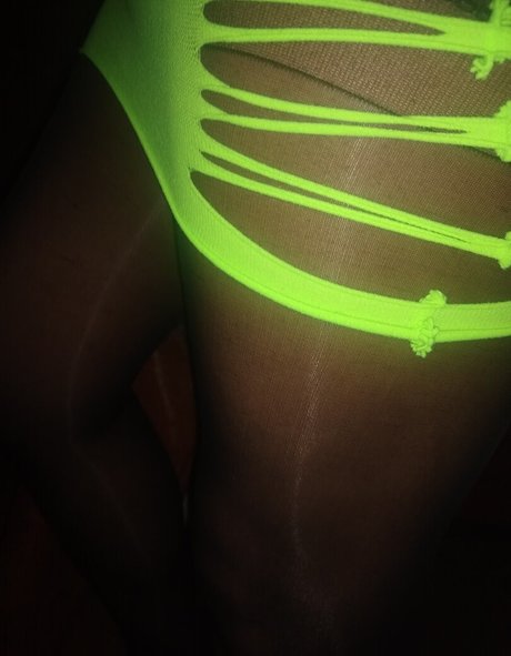 Besos xxx actress photos