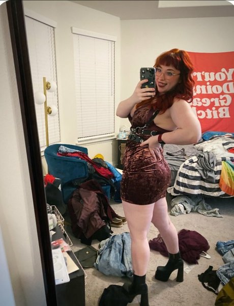 Koolysmiley model top picture