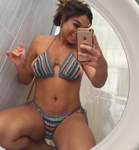 Greicemita pornstar beautiful image