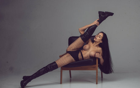 TinaKross free pornstar pics