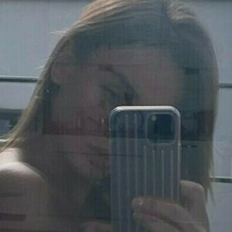 Artemida Rey star sex photo