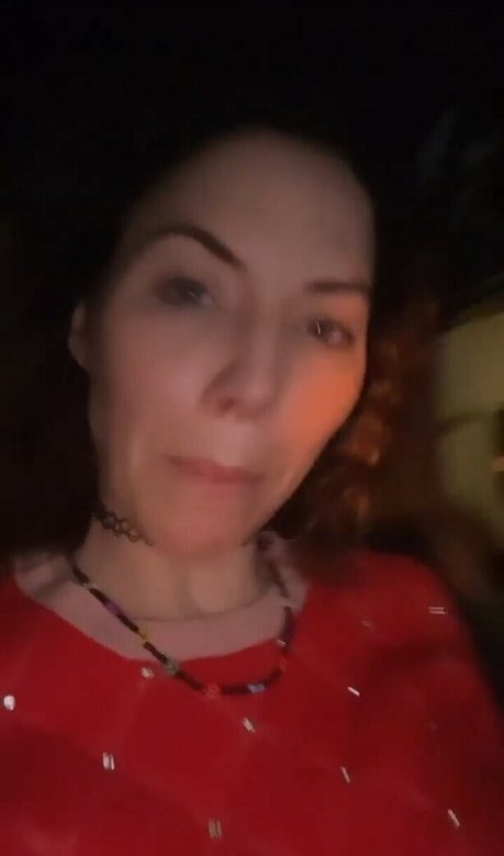 Whitney Cummings pornographic model pics