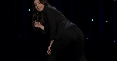 Whitney Cummings model art gallery