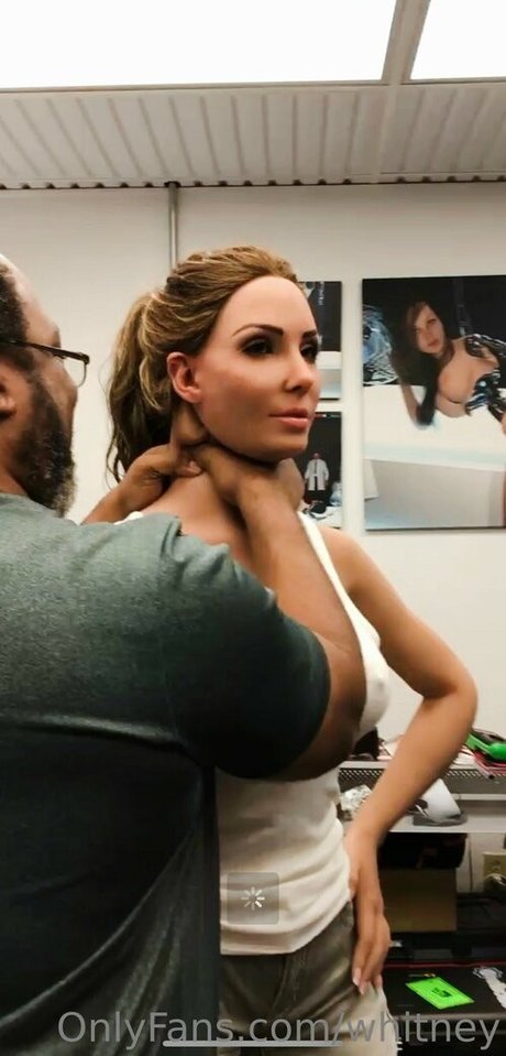 Whitney Cummings pornstar sexy photos