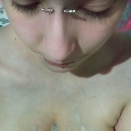 Alinorac model nudes image