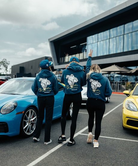 Sonja Reid erotic model pictures