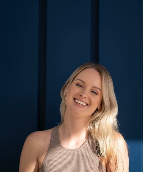 Sonja Reid erotic pornstar pic