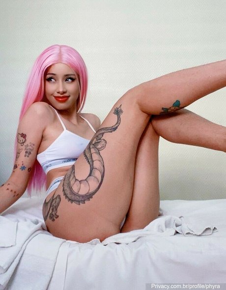 Magic Phyra exclusive star photos