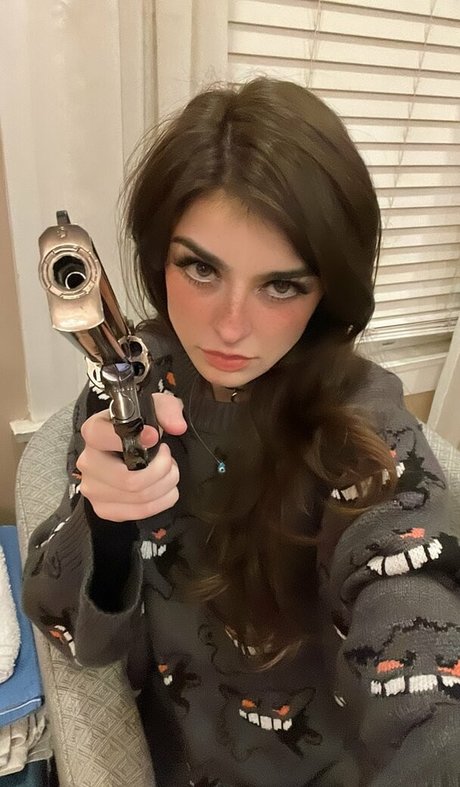 Aruuu pornstar naked photos