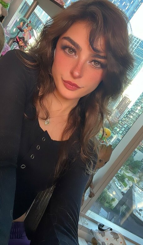 skinny teen onlyfans exclusive photos