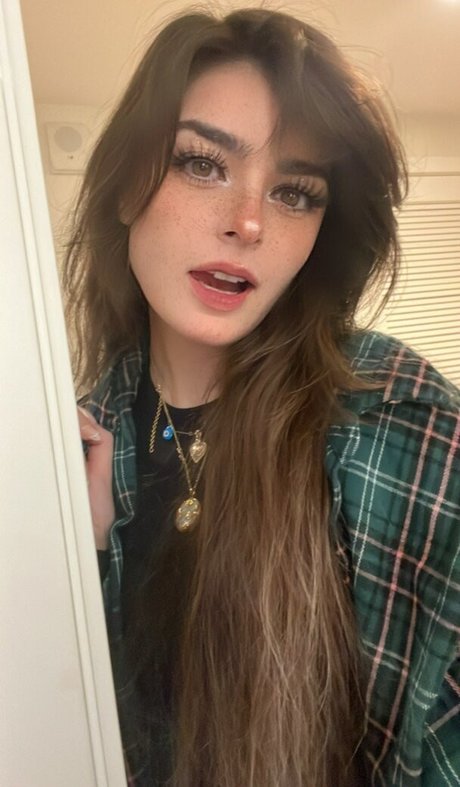 Aruuu beautiful pornstar photos