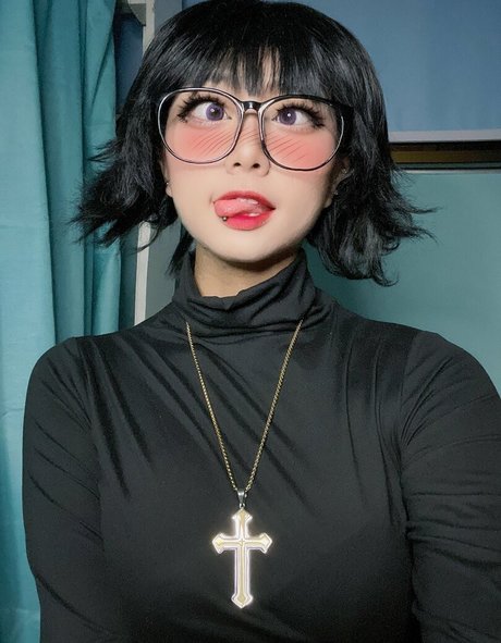 Kkaiyatoast beautiful pornstar image