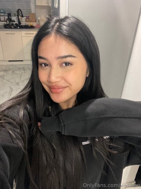 Vivchen nice actress pics